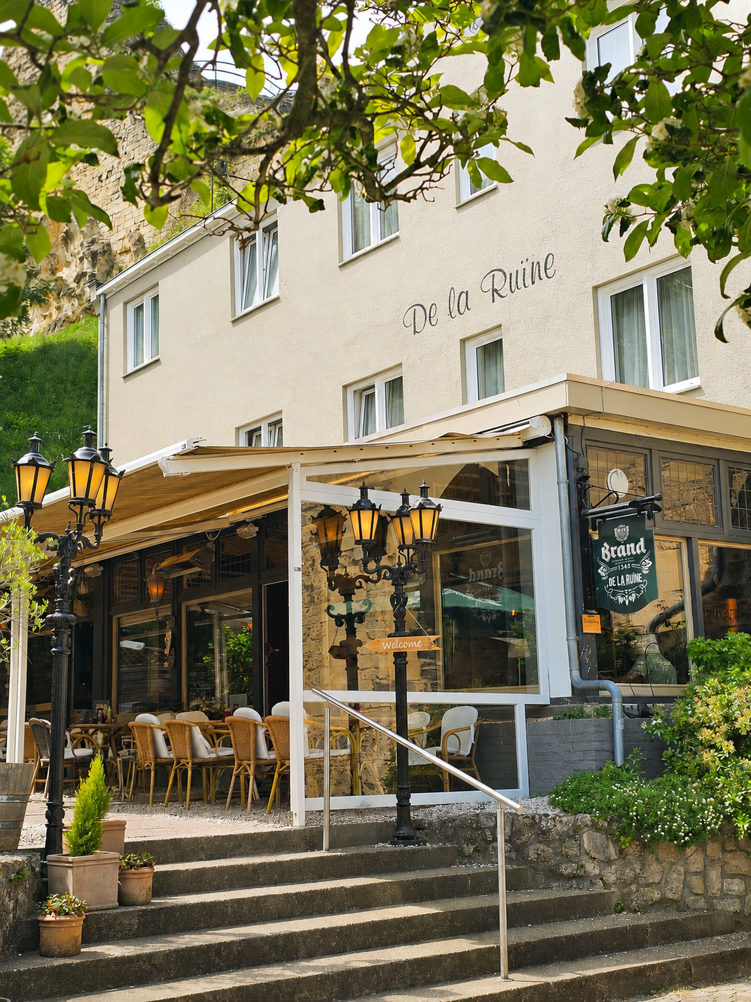 De la Ruïne