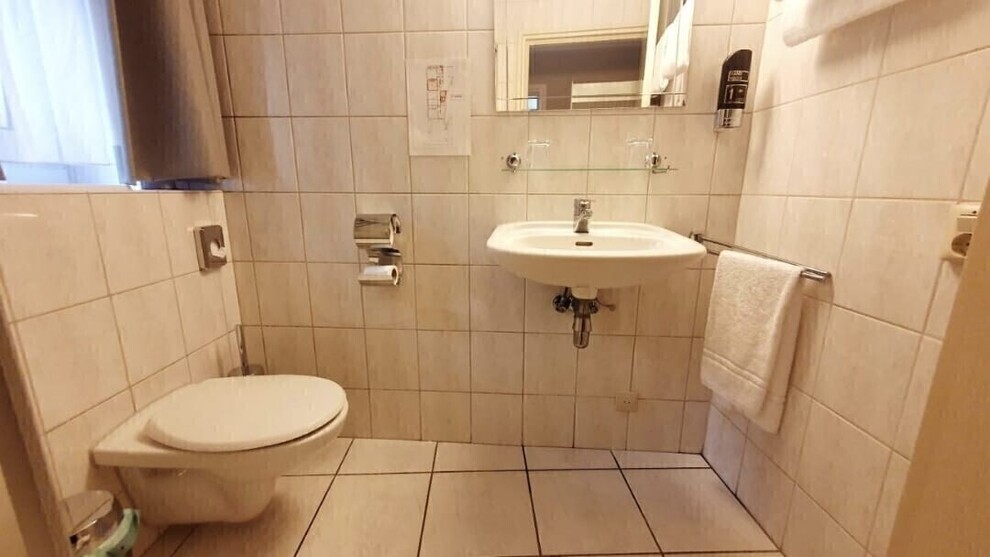 Tweepersoonskamer met eigen badkamer